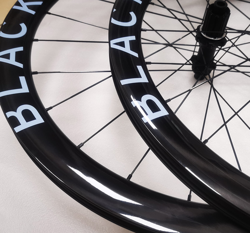 30mm breite Carbon-Gravel-Sche – Gravel Bike Wheelset Carbon 700C Bewertung und Preis